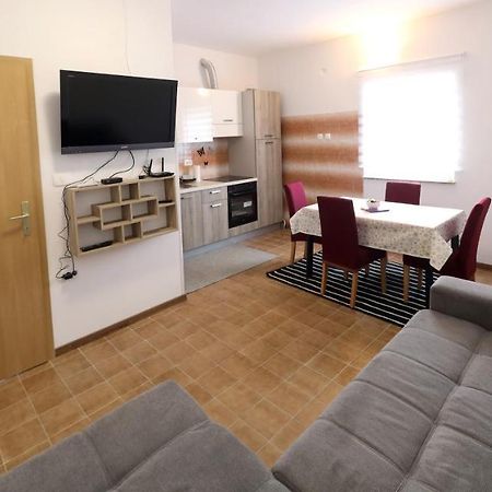 Veline Apartment Koper Ngoại thất bức ảnh
