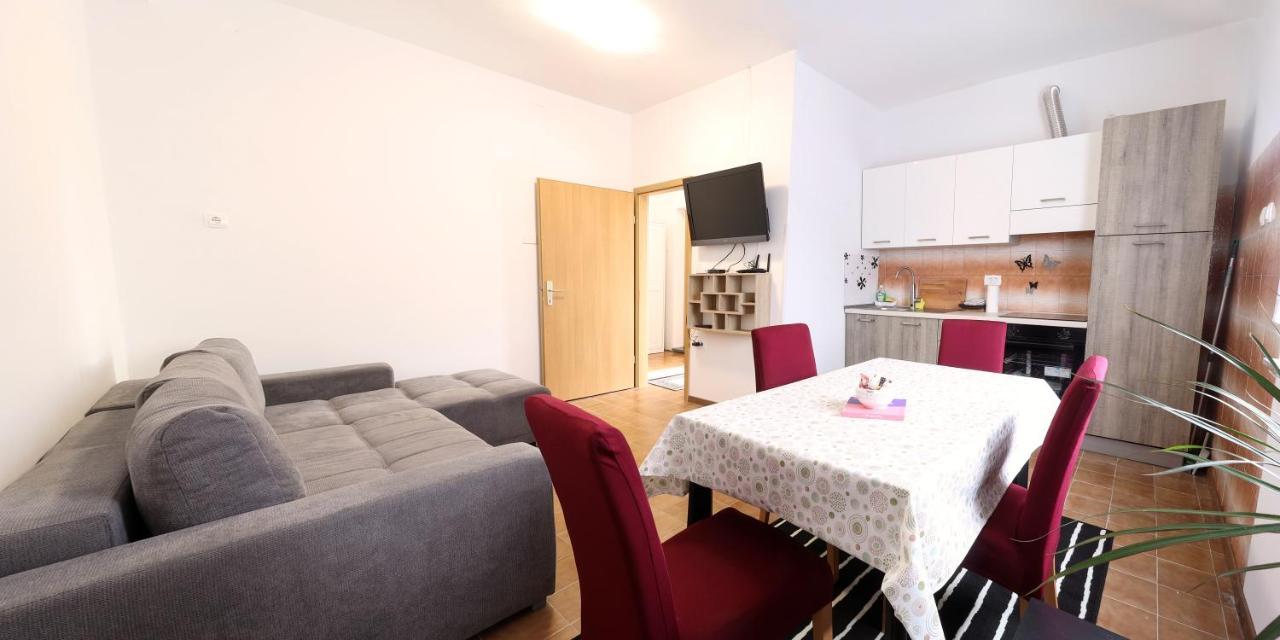 Veline Apartment Koper Ngoại thất bức ảnh