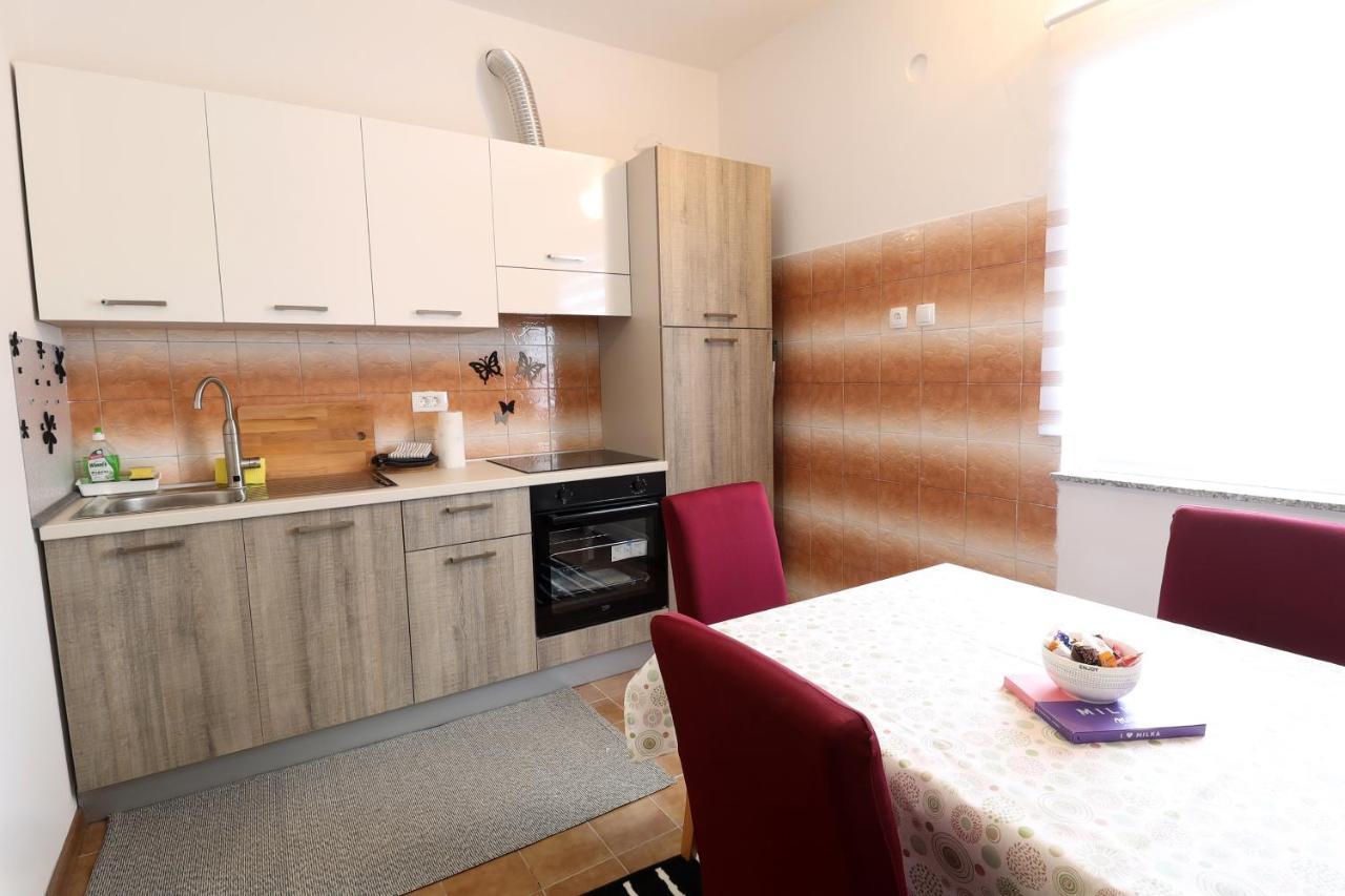 Veline Apartment Koper Ngoại thất bức ảnh