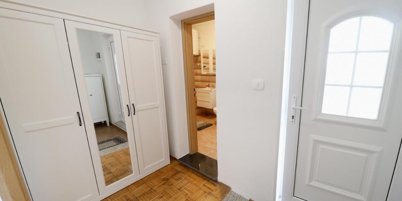 Veline Apartment Koper Ngoại thất bức ảnh