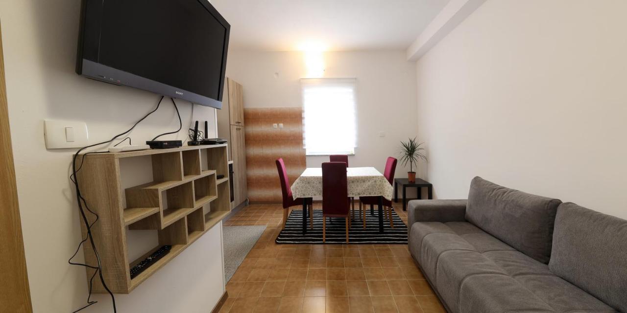 Veline Apartment Koper Ngoại thất bức ảnh